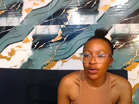 caramelchoco69 online show from July 21, 2026, 12:07 pm