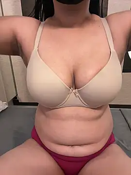 Nidhii  Telugu online show from April 14, 2026, 5:57 am