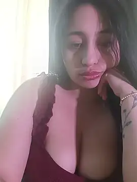 miaboobss online show from August 1, 2026, 8:19 pm