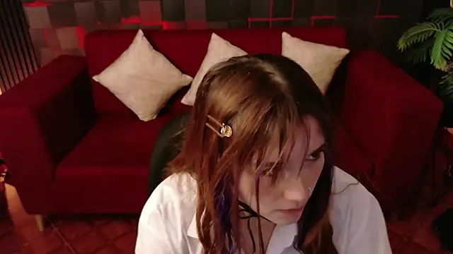 Emily Cherry  online show from July 18, 2026, 3:27 pm
