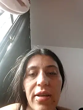 Snapshot of LunaANDMaria chatting on April 19, 2026, 10:12 pm LunaANDMaria online show from April 19, 2026, 10:12 pm