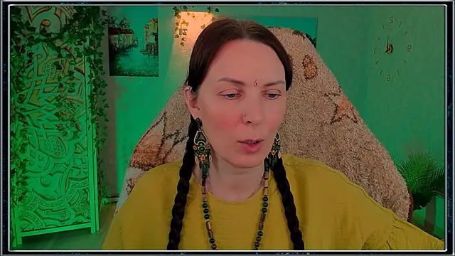 LanaRadiance online show from June 17, 2026, 1:01 pm