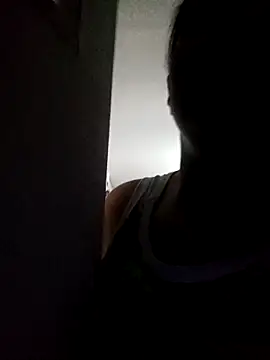 sexybronwlatin online show from April 15, 2026, 8:21 am