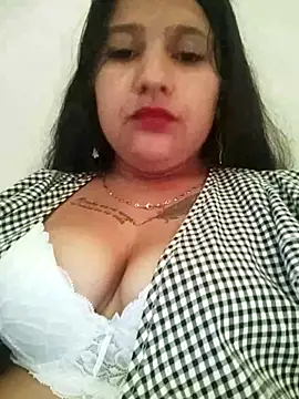 Snapshot of catalella_segura chatting on April 16, 2026, 2:29 pm catalella segura online show from April 16, 2026, 2:29 pm