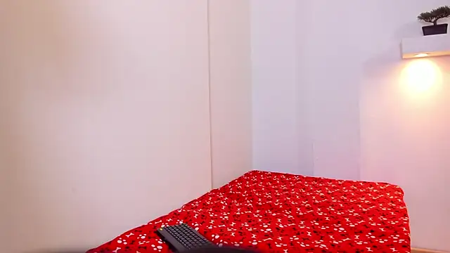 Snapshot of Kenji_n_Rousse chatting on July 15, 2026, 8:58 pm Kenji n Rousse online show from July 15, 2026, 8:58 pm