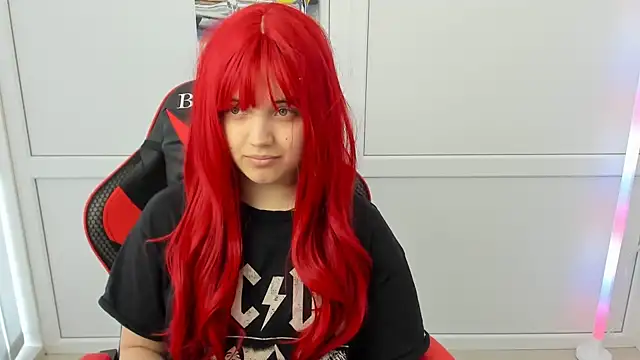 Caroline cutte online show from April 15, 2026, 7:04 am