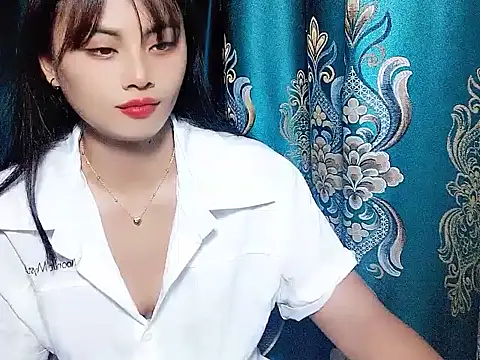 Bella86 online show from April 10, 2026, 6:45 pm