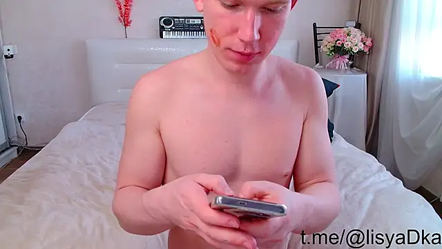 The Slutty Fox online show from April 25, 2026, 1:41 pm