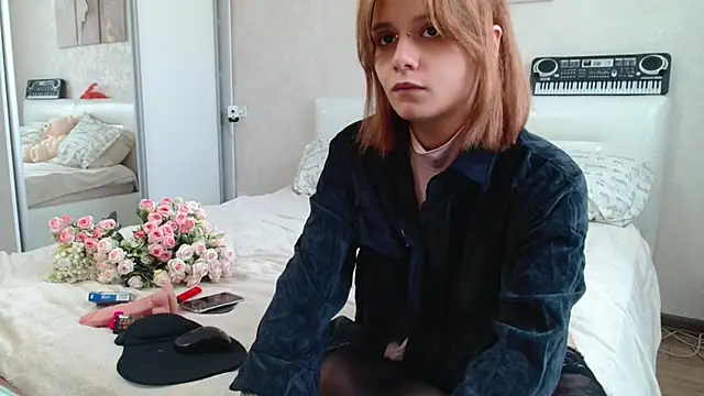 The Slutty Fox online show from May 12, 2026, 11:07 am