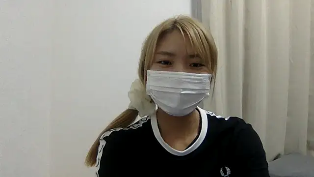 Snapshot of _Misa_misako_ chatting on April 23, 2026, 11:31 am Misa misako online show from April 23, 2026, 11:31 am