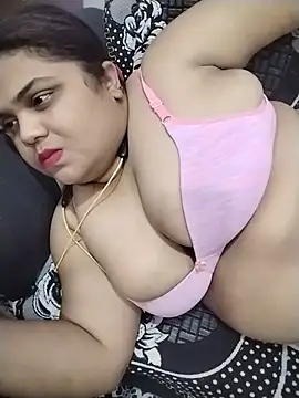 hotsilk21 online show from June 20, 2026, 9:34 am