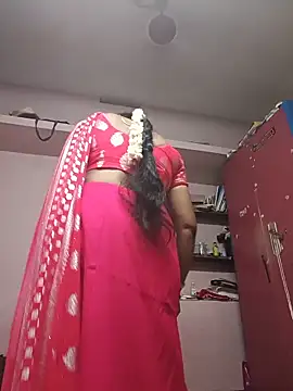 Tamilaunty35 online show from May 16, 2026, 3:11 pm