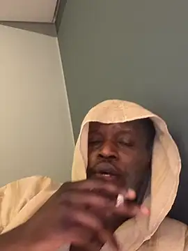 Shakazullu1 online show from April 10, 2026, 11:20 pm