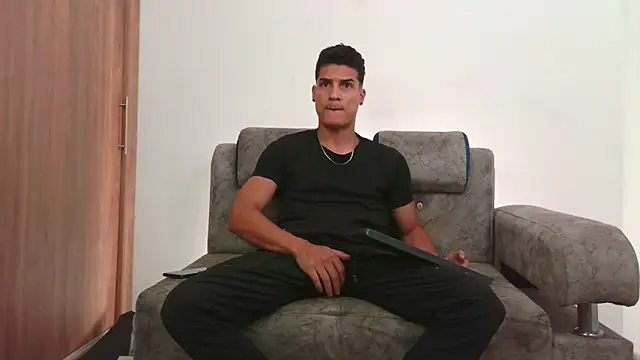 steven muller online show from April 20, 2026, 10:44 pm