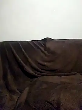 AdrianVarelaXXX online show from April 11, 2026, 3:11 am