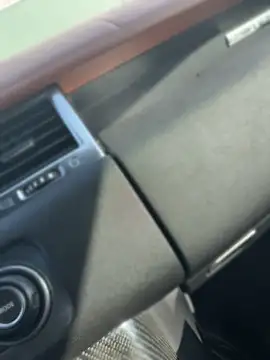 AmeliaBronze online show from April 14, 2026, 3:45 am