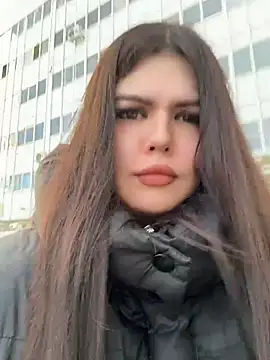 AmeliaBronze online show from April 17, 2026, 1:41 am