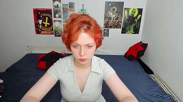 InfernoKitten online show from June 7, 2026, 1:32 am