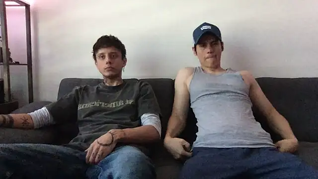Snapshot of Chrixtopherobin chatting on April 30, 2026, 4:02 pm Chrixtopherobin online show from April 30, 2026, 4:02 pm