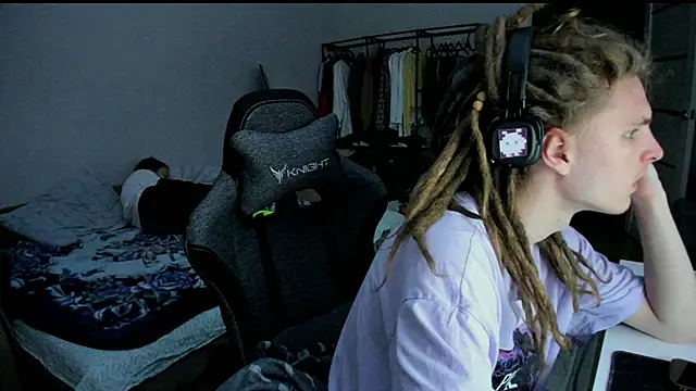 SurfSexCouple1 online show from April 11, 2026, 10:14 pm