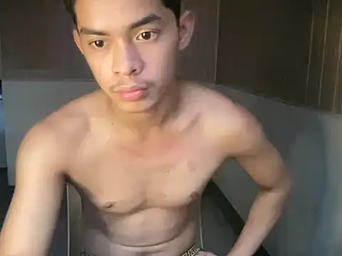yourhotasian jhonpol16 online show from June 23, 2026, 4:10 am