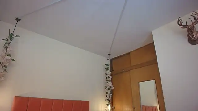 Snapshot of Shadya_ chatting on June 20, 2026, 3:20 am Shadya online show from June 20, 2026, 3:20 am