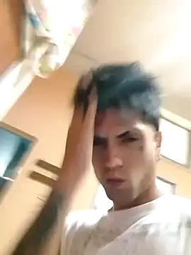 CubaxxxPeneGrande online show from April 11, 2026, 7:40 pm