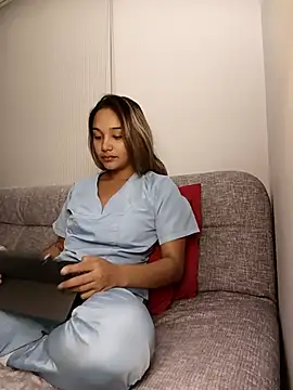 Snapshot of Miss_Taniac chatting on April 23, 2026, 5:52 am Miss Taniac online show from April 23, 2026, 5:52 am