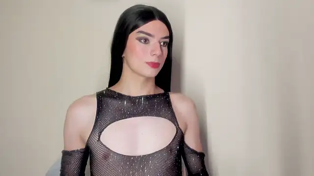 MelanyCollins  online show from August 6, 2026, 2:02 am