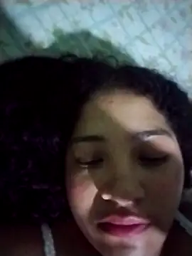 Snapshot of YuliBrayan chatting on May 8, 2026, 4:29 am YuliBrayan online show from May 8, 2026, 4:29 am