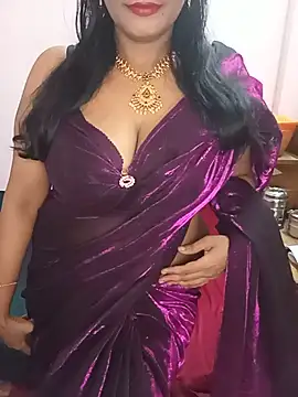 Snapshot of Mayuri-hot chatting on May 30, 2026, 9:23 pm Mayuri-hot online show from May 30, 2026, 9:23 pm