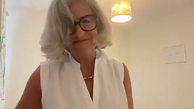 Snapshot of NaughtyMonicaUK chatting on June 11, 2026, 7:17 am NaughtyMonicaUK online show from June 11, 2026, 7:17 am