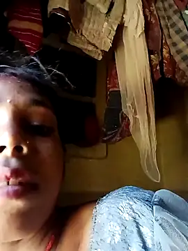 Snapshot of Jan_981 chatting on May 27, 2026, 3:14 am Jan 981 online show from May 27, 2026, 3:14 am