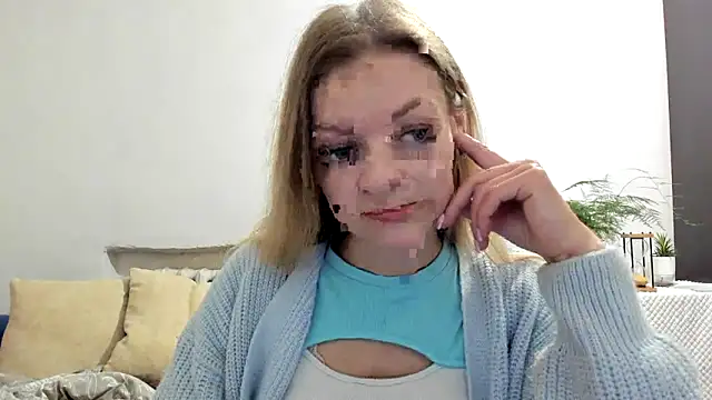 Snapshot of Severina7 chatting on April 15, 2026, 7:58 pm Severina7 online show from April 15, 2026, 7:58 pm