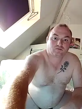 floco90 online show from April 19, 2026, 3:11 pm