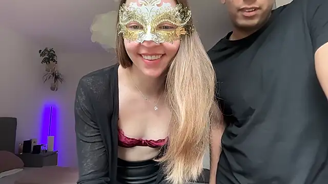 Snapshot of alyssa_hazel chatting on June 14, 2026, 1:24 pm alyssa hazel online show from June 14, 2026, 1:24 pm