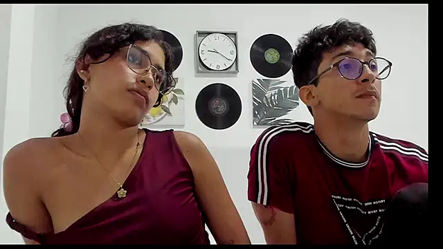 alanandtifany online show from May 19, 2026, 7:42 pm