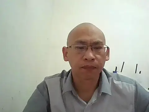 Snapshot of benly118 chatting on April 21, 2026, 1:42 am benly118 online show from April 21, 2026, 1:42 am