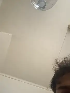 yaris004 online show from April 20, 2026, 5:54 am