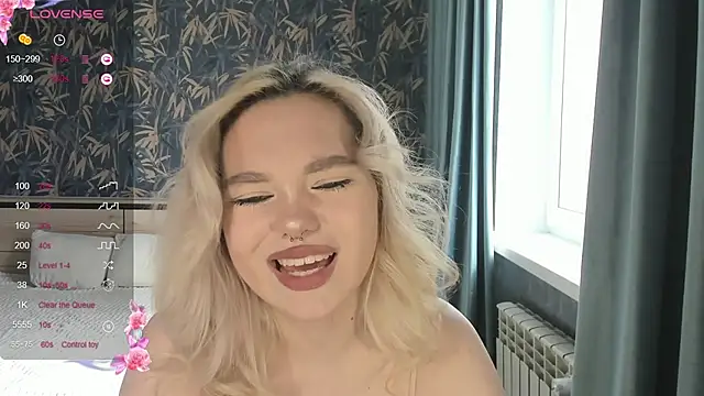 Snapshot of Anna_Delon chatting on April 26, 2026, 11:19 am Anna Delon online show from April 26, 2026, 11:19 am
