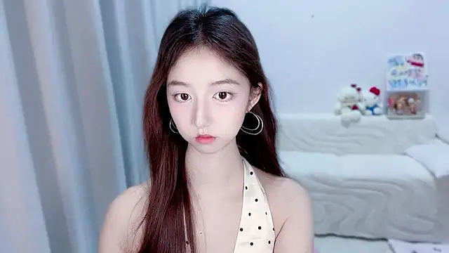 lucky-tt online show from May 2, 2026, 11:37 am