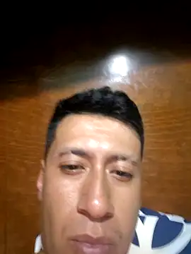 Martin27xxxhot online show from July 31, 2026, 11:53 am