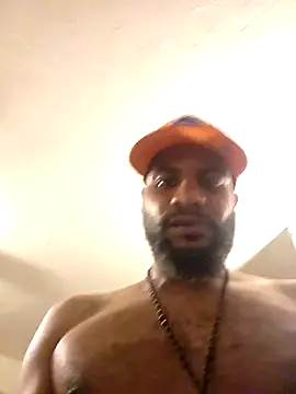 Snapshot of phatmonkeyqueen chatting on April 13, 2026, 9:48 am phatmonkeyqueen online show from April 13, 2026, 9:48 am