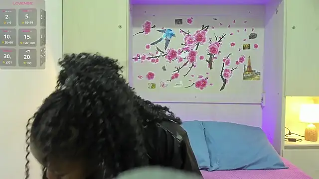 Snapshot of TaylorBloom chatting on May 30, 2026, 11:51 am TaylorBloom online show from May 30, 2026, 11:51 am