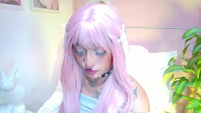 Snapshot of VaLuu__ chatting on June 30, 2026, 1:01 pm VaLuu online show from June 30, 2026, 1:01 pm