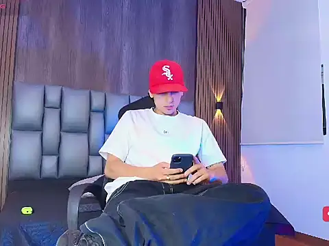 mohamed malik online show from May 8, 2026, 11:04 am