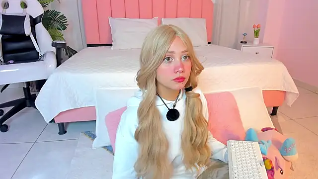 sweett fire online show from April 22, 2026, 5:25 pm
