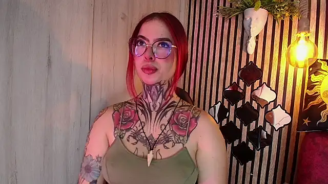Atenea Red online show from May 16, 2026, 9:57 pm