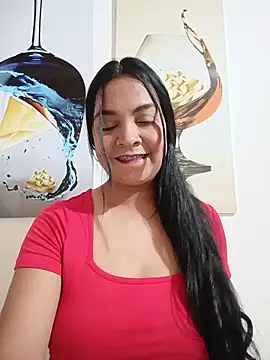 Silvana2927 online show from May 27, 2026, 3:25 am