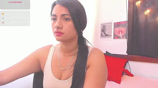 Snapshot of DaniellaGiraldo chatting on April 18, 2026, 7:07 pm DaniellaGiraldo online show from April 18, 2026, 7:07 pm